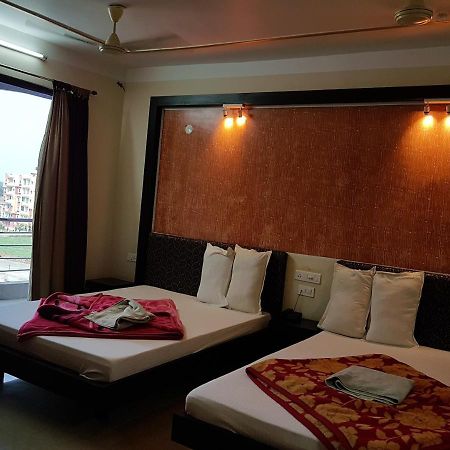 Swagatam International Hotel Tarapith Exterior foto