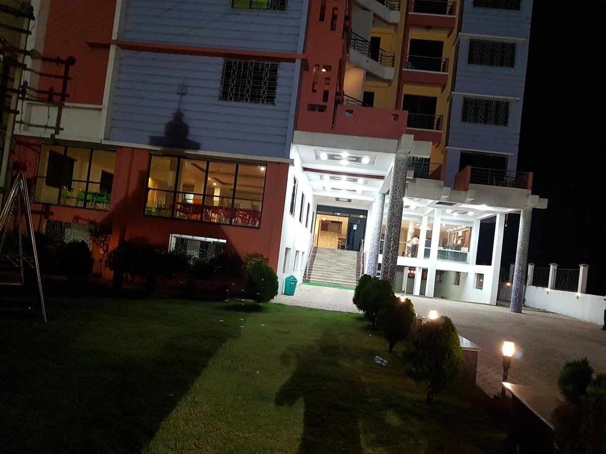 Swagatam International Hotel Tarapith Exterior foto