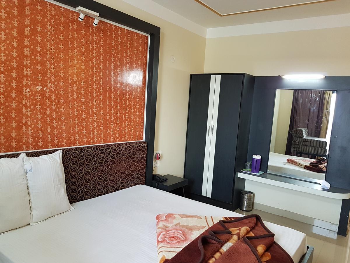 Swagatam International Hotel Tarapith Exterior foto