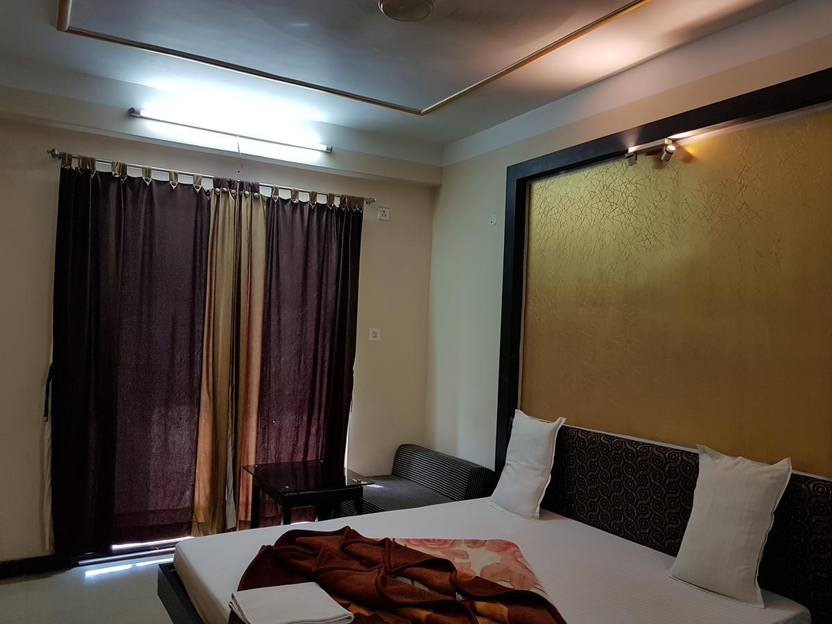 Swagatam International Hotel Tarapith Exterior foto
