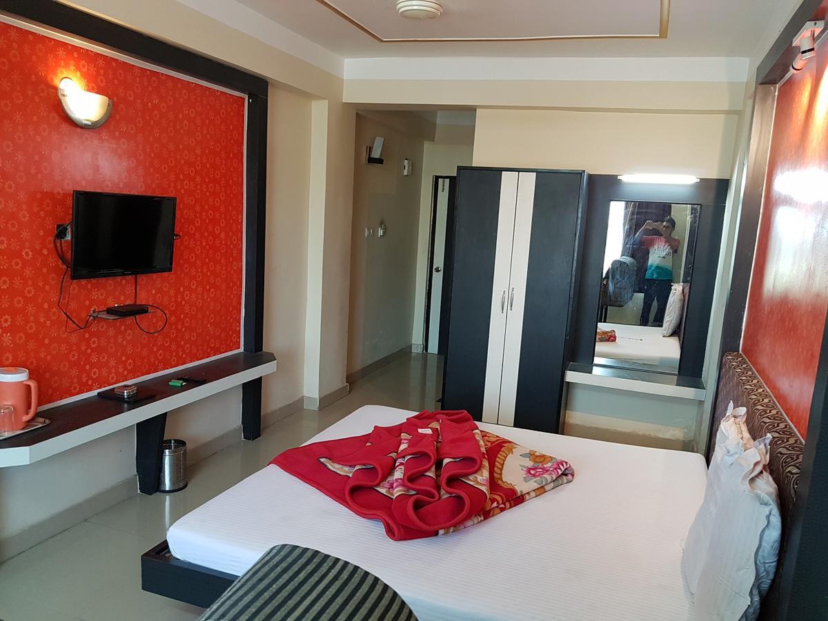 Swagatam International Hotel Tarapith Exterior foto