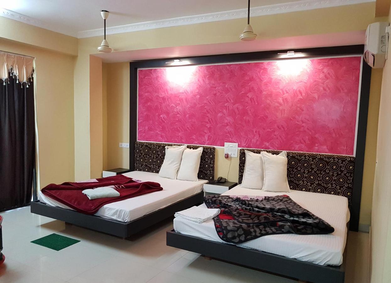 Swagatam International Hotel Tarapith Exterior foto